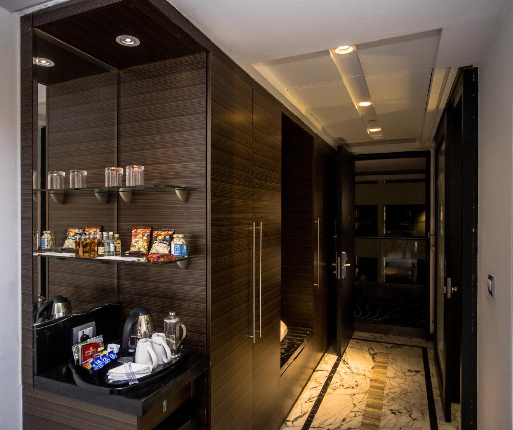 Le Meridien Коимбаторе Екстериор снимка