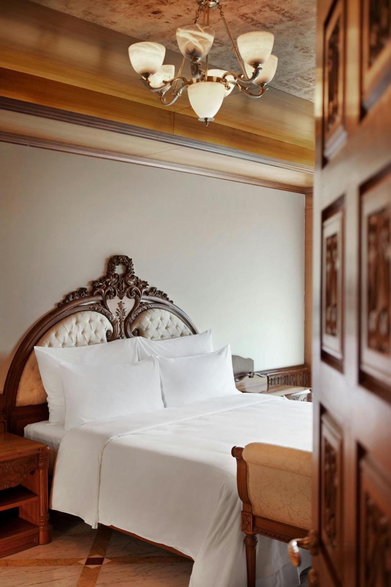 Le Meridien Коимбаторе Екстериор снимка