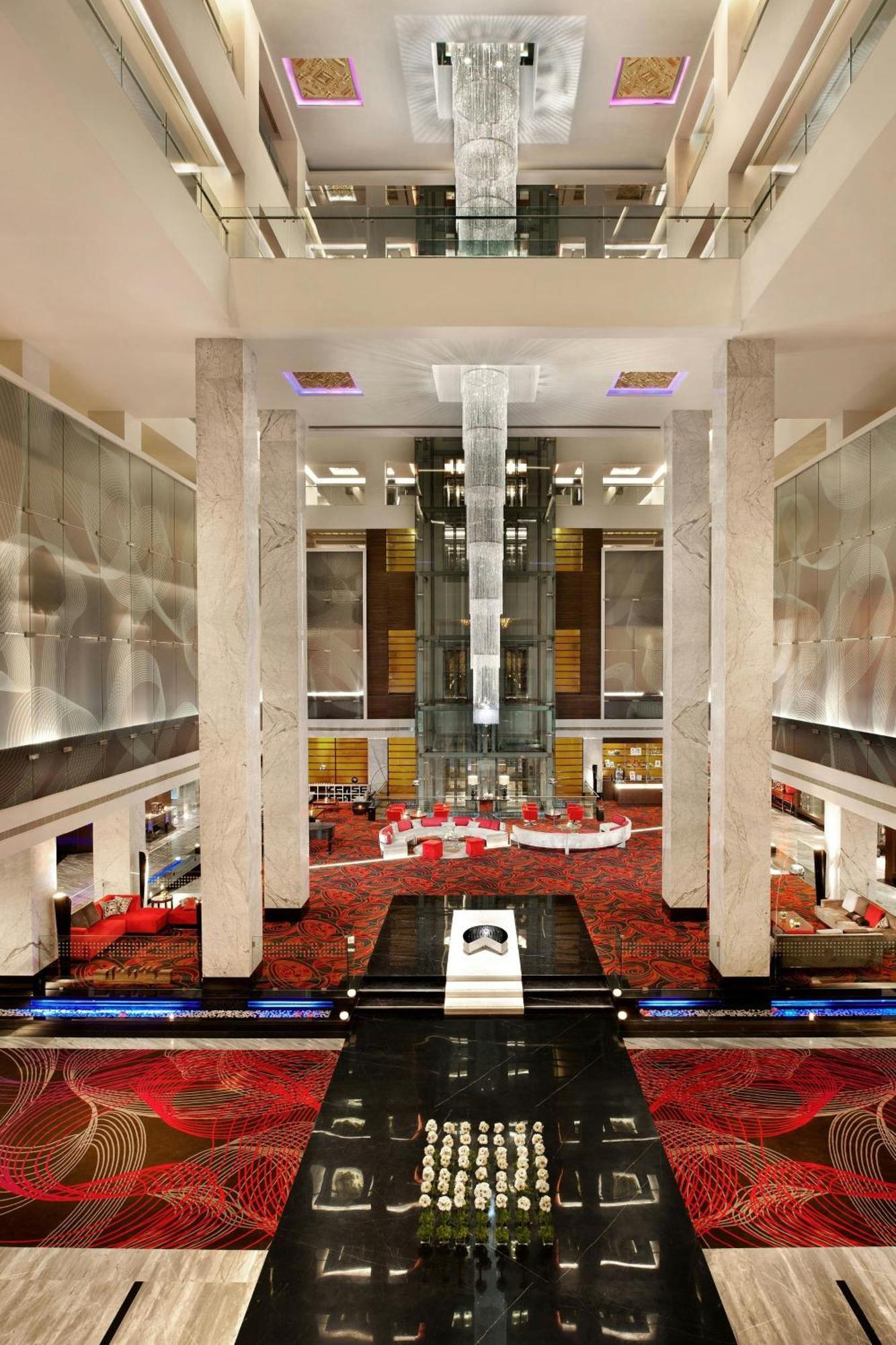 Le Meridien Коимбаторе Екстериор снимка
