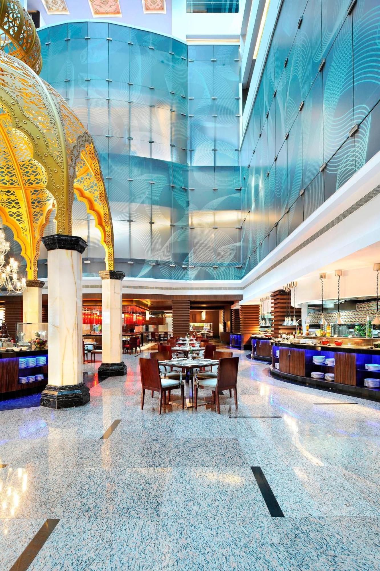 Le Meridien Коимбаторе Екстериор снимка
