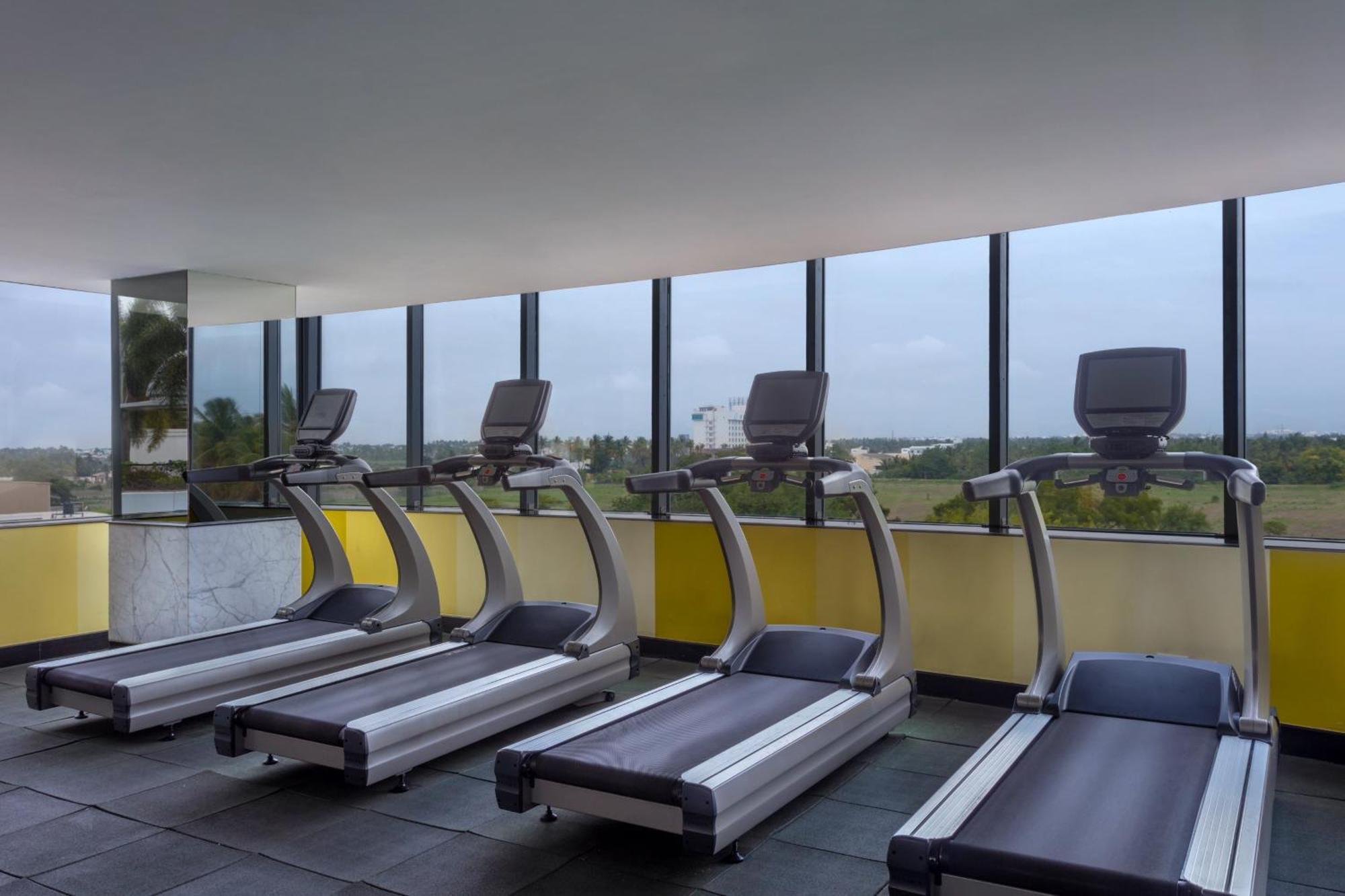 Le Meridien Коимбаторе Екстериор снимка