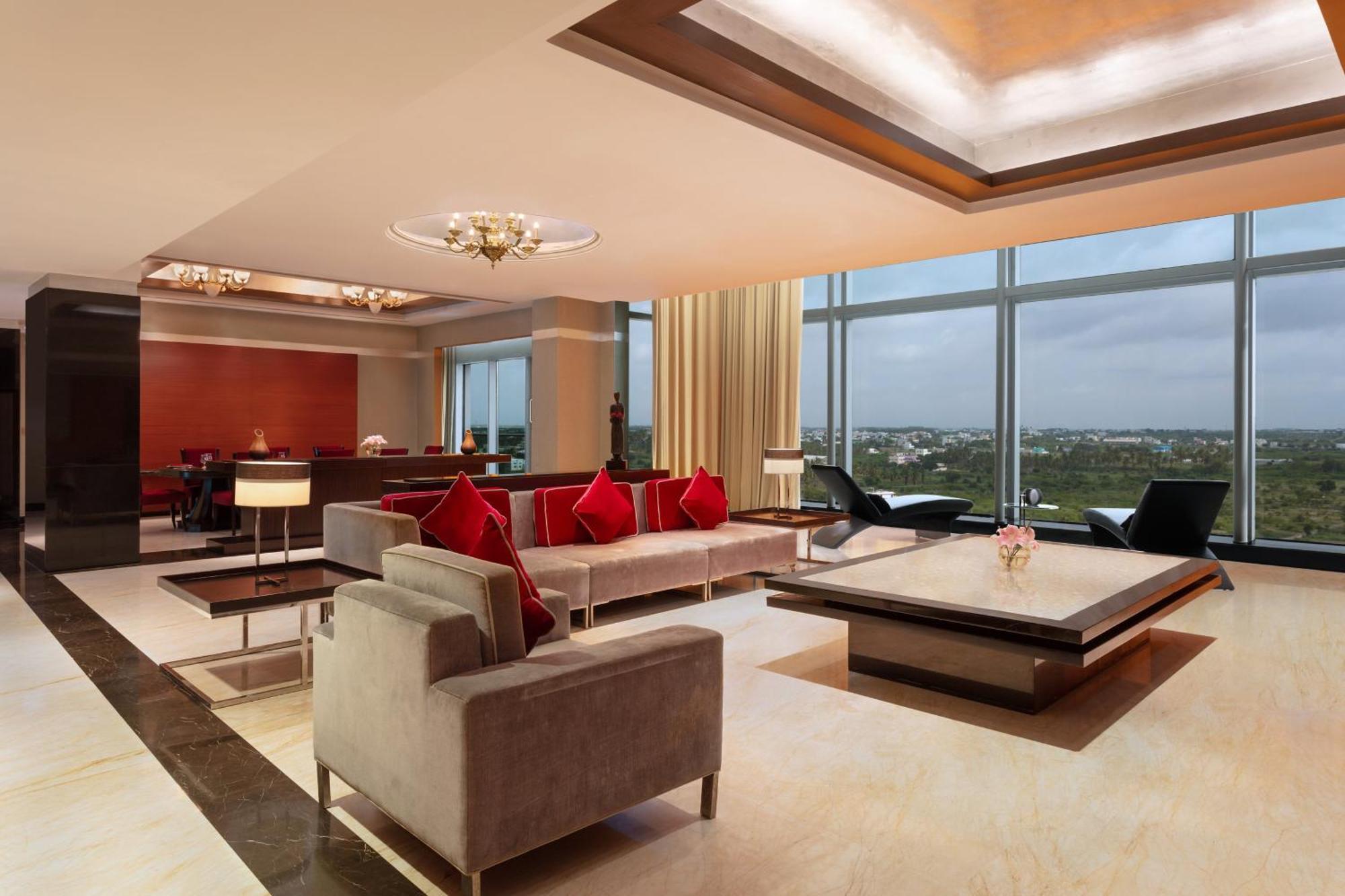 Le Meridien Коимбаторе Екстериор снимка