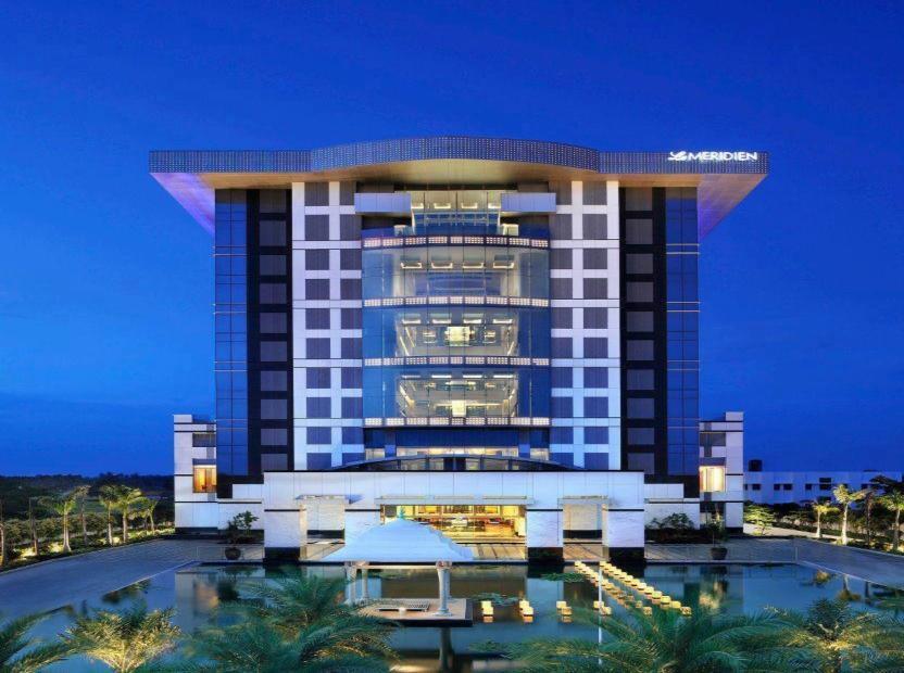 Le Meridien Коимбаторе Екстериор снимка